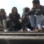 Eine Gruppe von Teenagern