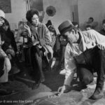 Künstler Joseph Beuys bei der Arbeit