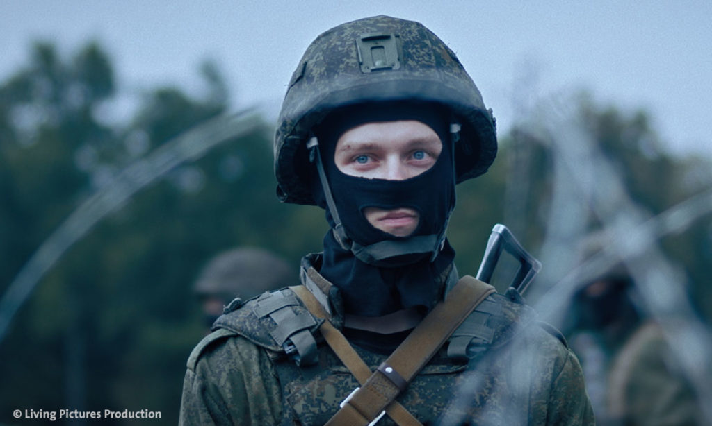 Ein Soldat aus Belarus als Einsatzkraft gegen Demonstranten
