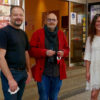 DOK Premiere mit Goggo Gensch mit Filmschaffenden Jan und Melanie Haft vor dem Delphi Arthouse Kino in Stuttgart