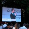 Kabarettist Florian Schroeder bei der Querdenken-Demo in Stuttgart