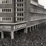 Großer Andrang bei der Eröffnung des Schocken Kaufhaus Nürnberg 1926