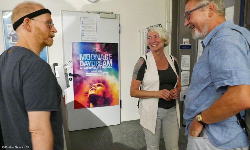 Kay Hoffmann (Kurator) und Alice Agneskirchner (Regisseurin) im Foyer