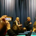 Schattenkind im Atelier am Bollwerk. Goggo Gensch vom Haus des Dokumentarfilms modertiert das Filmgespräch mit Jo Müller und Andy Reiner.