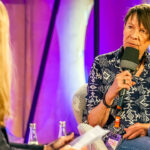 DOKVILLE Kuratorin Astrid Beyer im Gespräch mit Monika Treut (Foto: Günther Ahner/HDF)