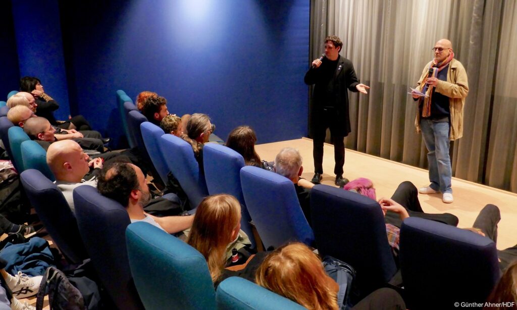 DOK Premiere SCHLEIMKEIM von Jan Heck im Atelier am Bollwerk Stuttgart